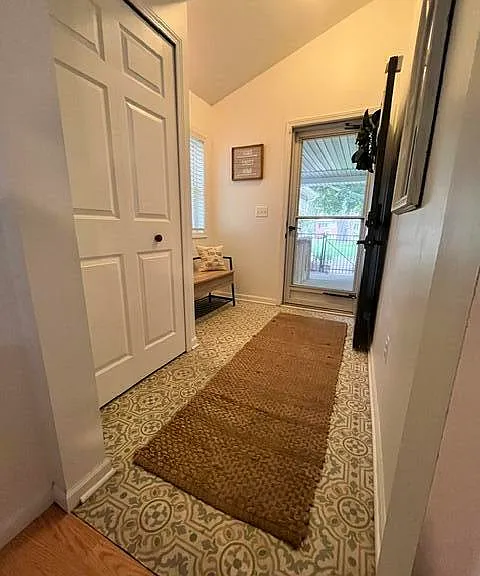 42514 Hammill Ln — Photo 2