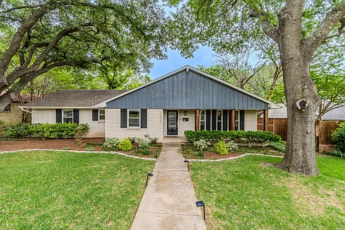 13424 Spring Grove Ave Photo 1