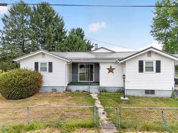 3458 Hilton Village Loop, Pulaski, VA 24301