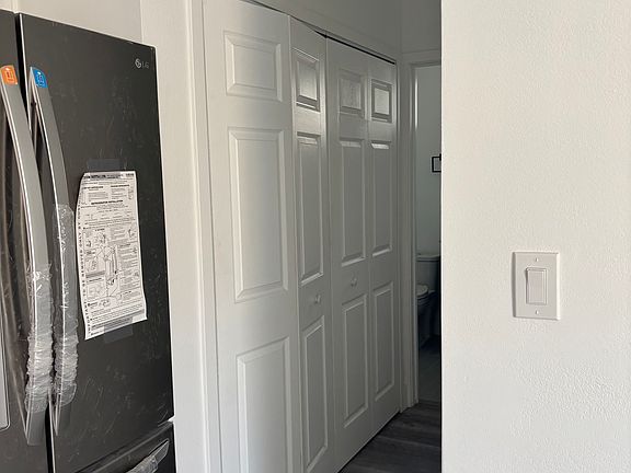 3rd image of 6315 Garvanza Ave