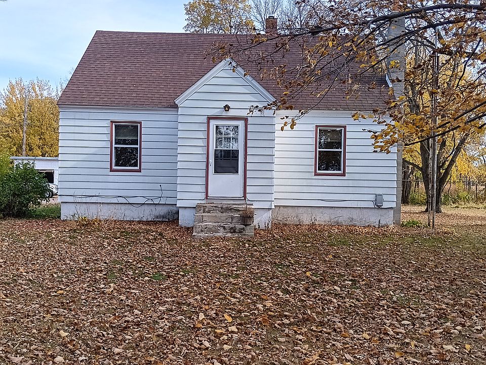 1st image of 2814 County Road 74 St
