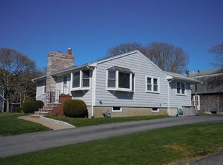 6 Tinkers Ln, Bourne, MA 02532