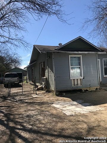 2nd image of 212 Rosebud Ln