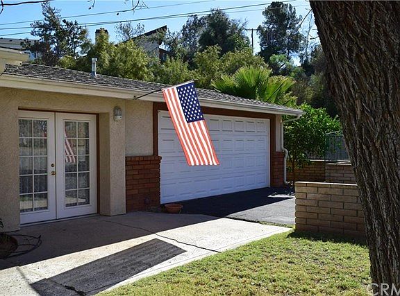 4th image of 31703 Avenue N