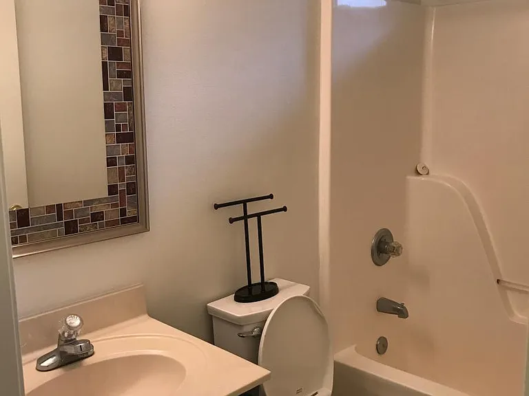 607 Mimosa Ave — Photo 7