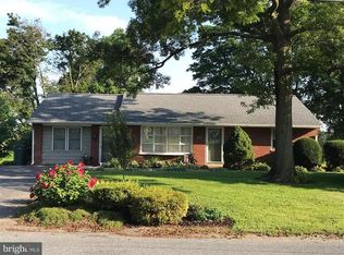 358 Sprecher Rd, Lancaster, PA 17603