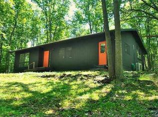 5 Tatra Ridge Rd, Woodstock, NY 12498