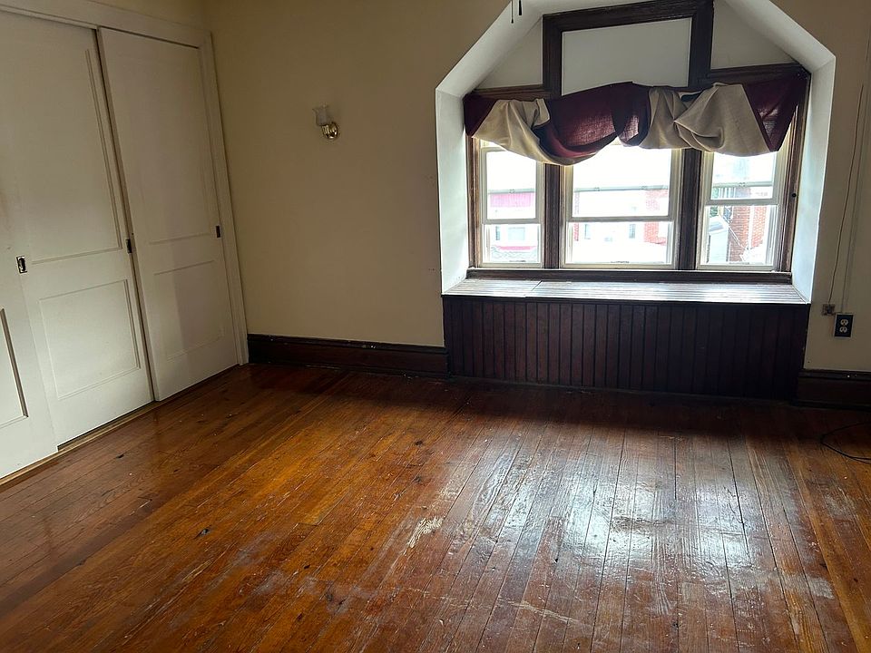 709 Pennsylvania Ave 709 Pennsylvania Ave York PA Zillow