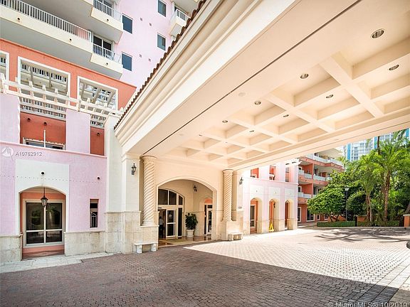 5th image of 789 Crandon Blvd APT 1603