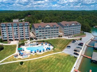 1273 Graves Harbor Trl #318, Huddleston, VA 24104