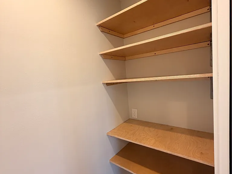 1107 S Cherry St — Photo 21