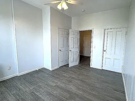 3rd image of 20-77 Steinway St #3F