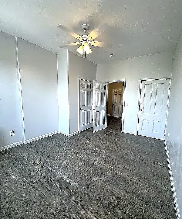 1st image of 20-77 Steinway St #3H