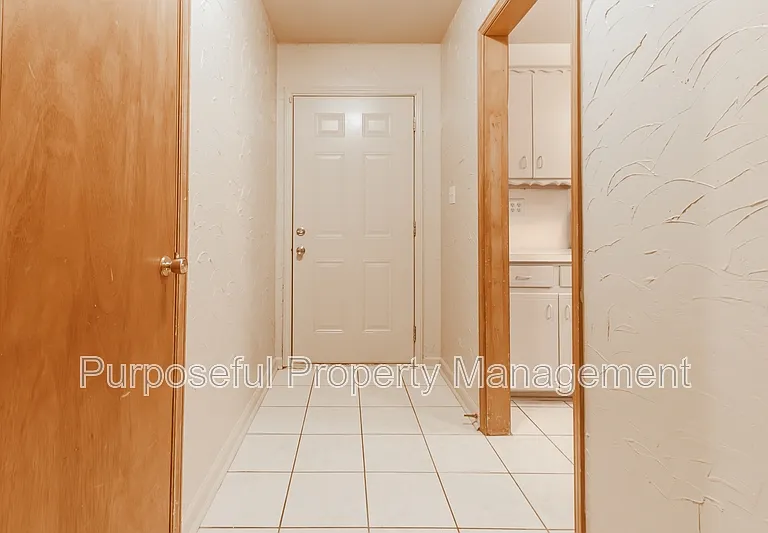 514 N Ponca Ave #2 — Photo 3