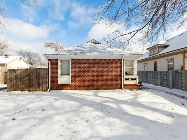 1040 S Laura Ave, Wichita, KS 67211