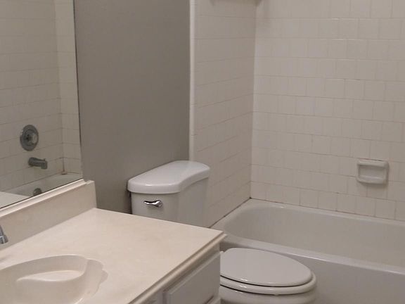 4th image of 17503 Masonridge Dr