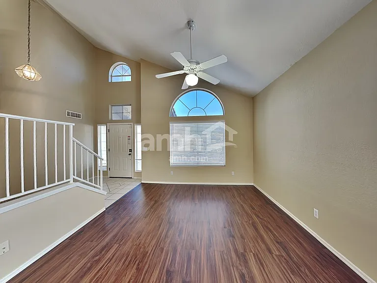 6760 W Alegria Dr — Photo 8