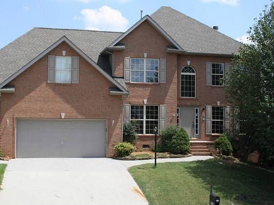 1st image of 808 Hidden Glen Ln