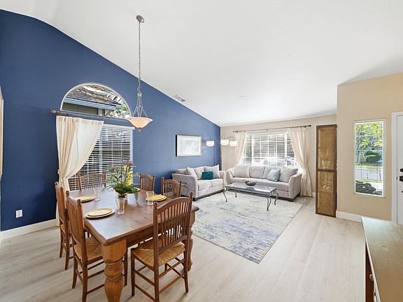 5th image of 15151 Celebrar St