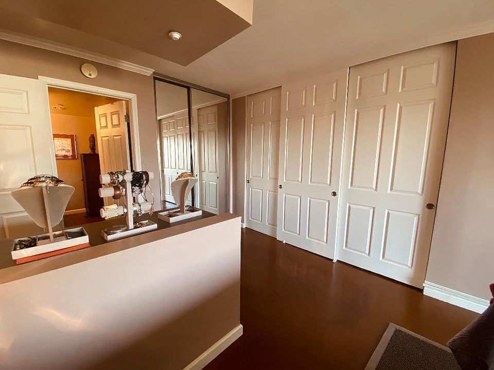 1st image of 500 N St Unit 1508
