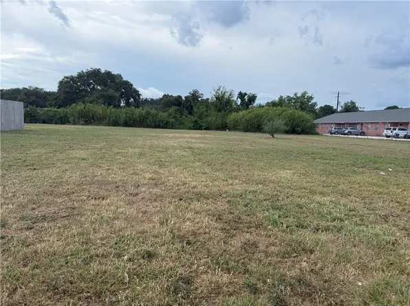 7980 Crowder Blvd, New Orleans, LA 70127
