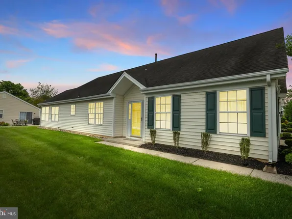 36 Grandview Pl, Sewell, NJ 08080