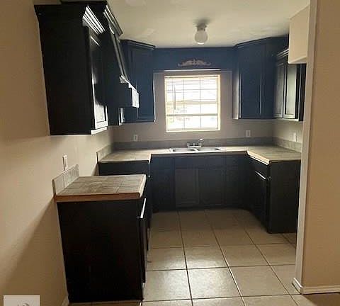 2nd image of 1134 Kelsey Dr #F