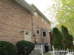 3402 Brookside St, Little Neck, NY 11363