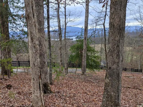 Chatuge Shores Cir, Hayesville, NC 28904