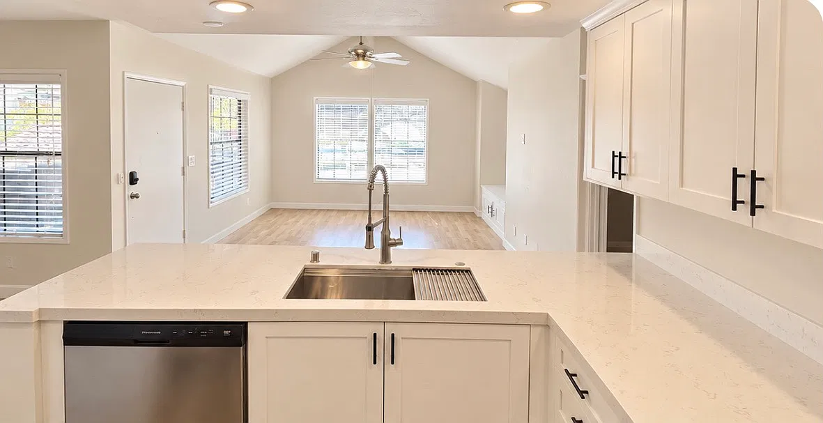 1070 Calle Del Cerro — Photo 1