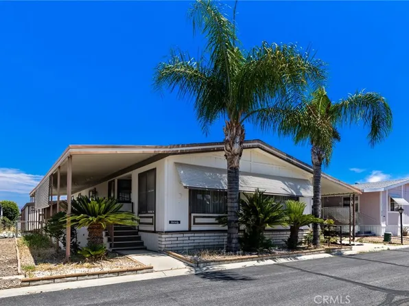 1300 W Menlo Ave Space 215, Hemet, CA 92543