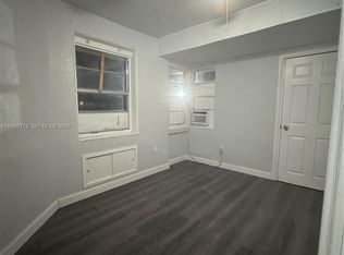 7802 NW 8th Ave APT 4, Miami, FL 33150