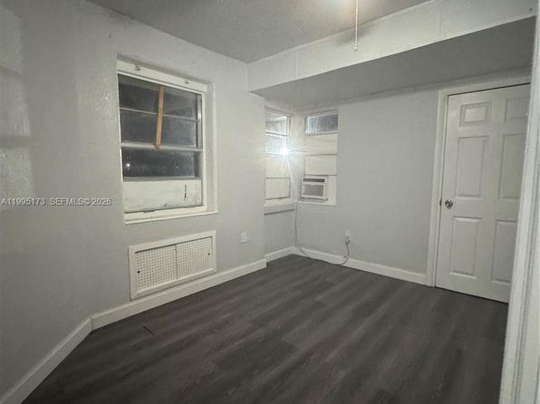 7802 NW 8th Ave APT 4