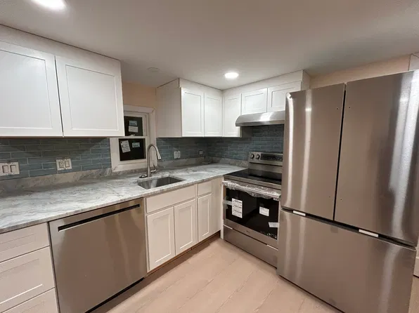 154 Myrtle St #B, Westbrook, ME 04092