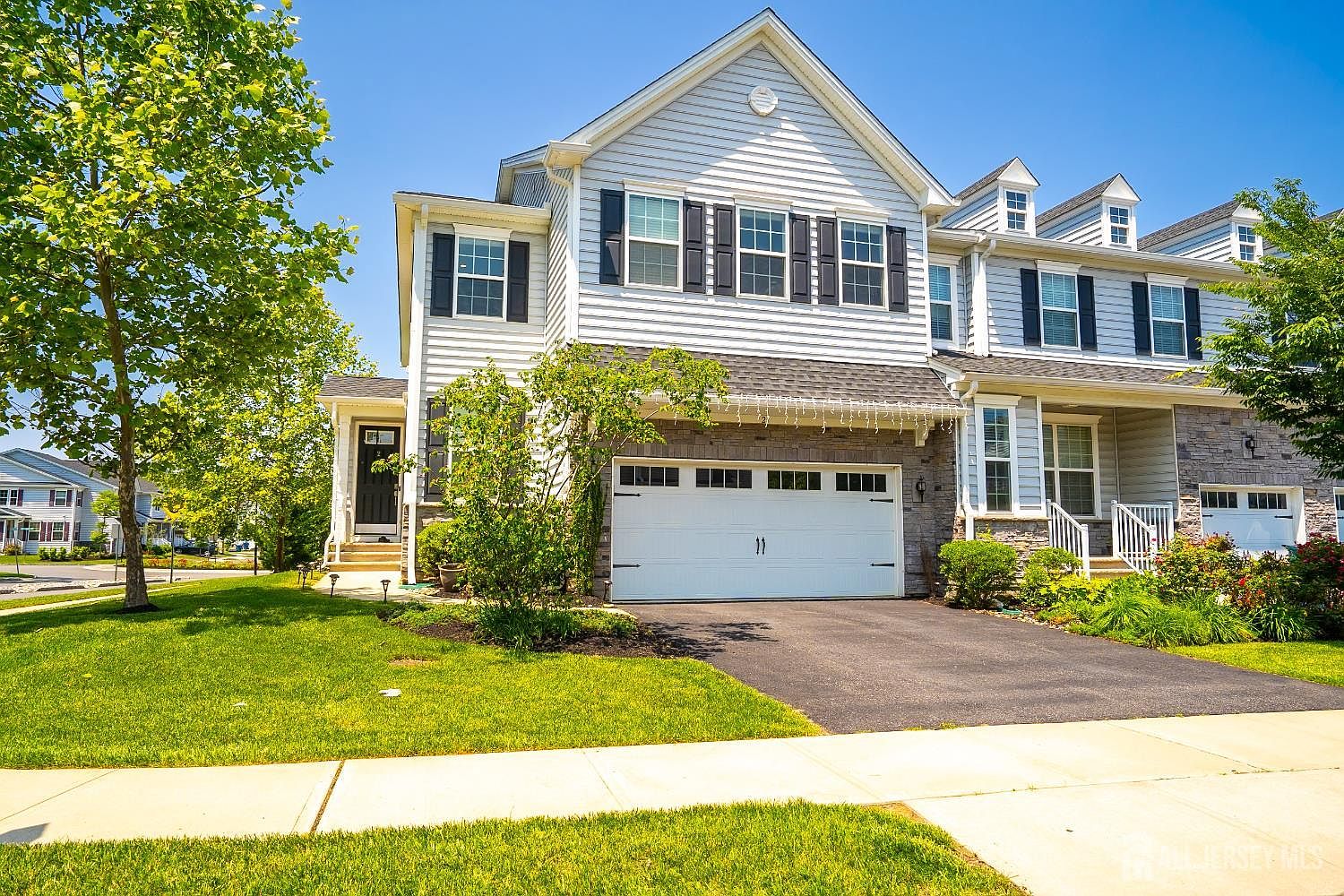 2 Jasmine Dr, Monroe Township, NJ 08831 | Zillow