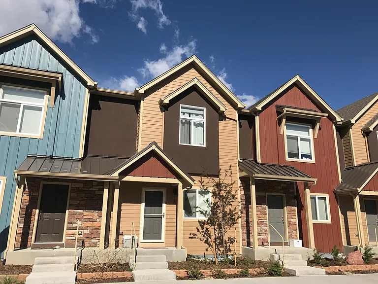 1320 Kestrel Ln #C — Photo 1