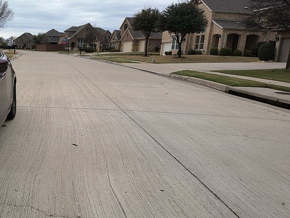 3rd image of 5219 Kerley Ln