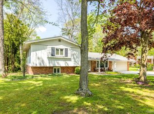 3560 North Rd, North Street, MI 48049