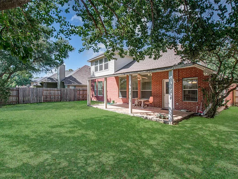 20211 Black Canyon Dr — Photo 35