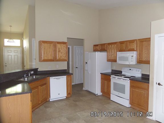 205037_Kitchen_03202015