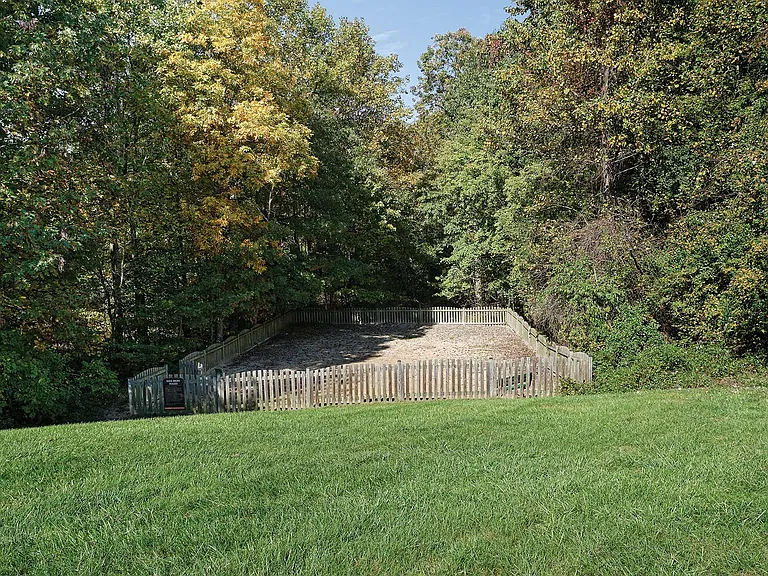 Fenced-in Bark Park