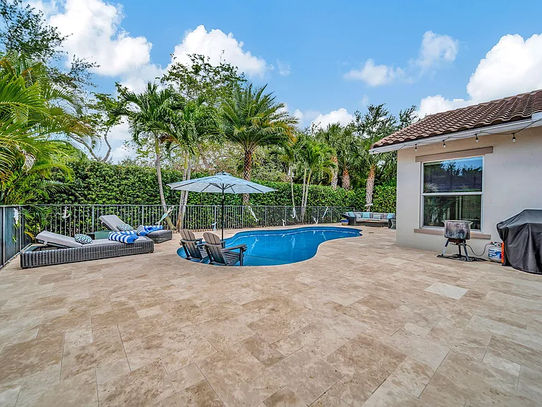 11844 NW 79th Ct — Photo 34