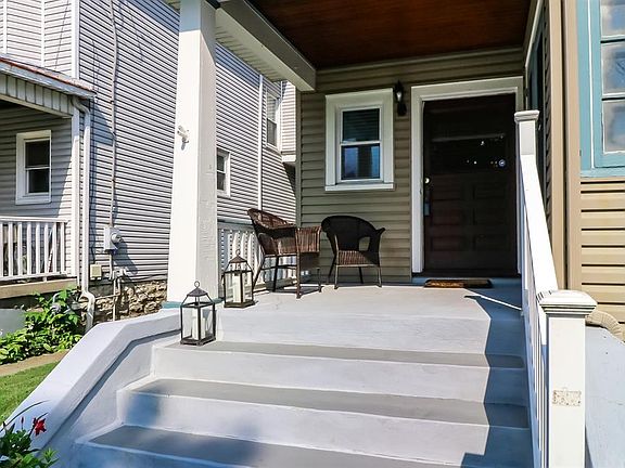 3rd image of 4427 Floral Ave