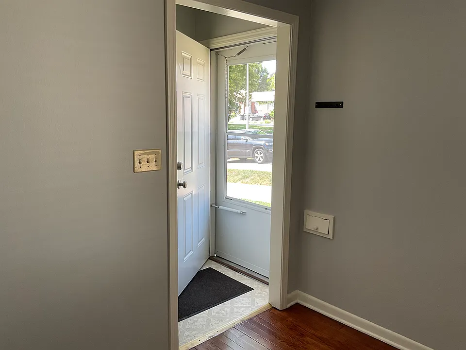 5806 Lafayette Ave #5806