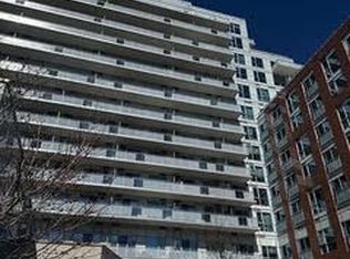 1830 Bloor St W #424-W02, Toronto, ON M6P 0A2