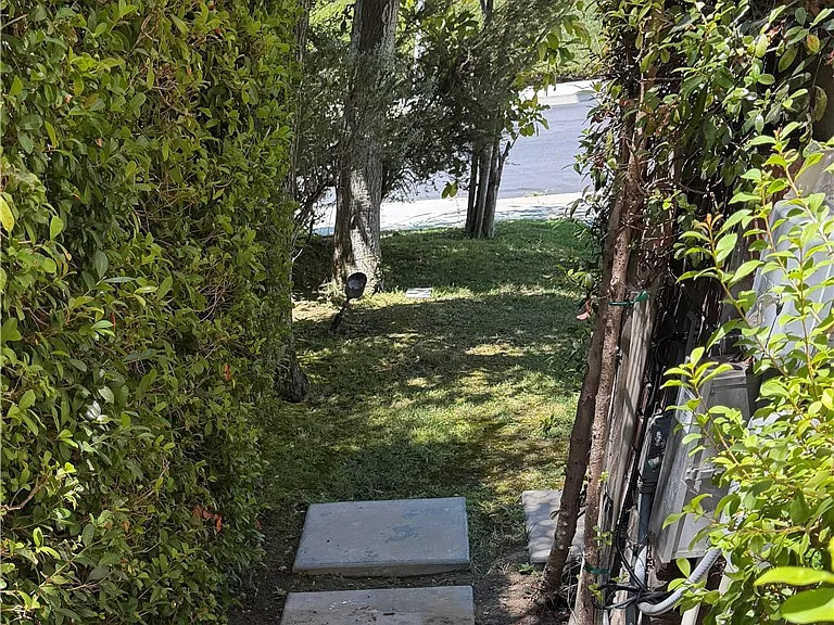 16333 Fox Hollow Way — Photo 18