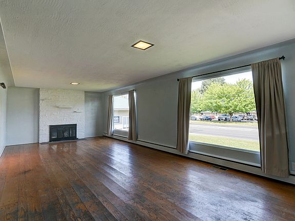 5th image of 6017 Capitol Blvd SW