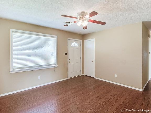 5th image of 1700 Oriole St