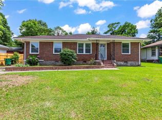 821 Spring Valley Dr, Forest Park, GA 30297
