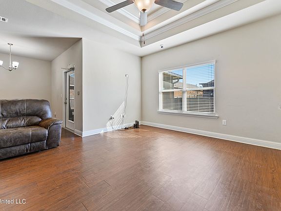 5th image of 10166 Little Gem Dr